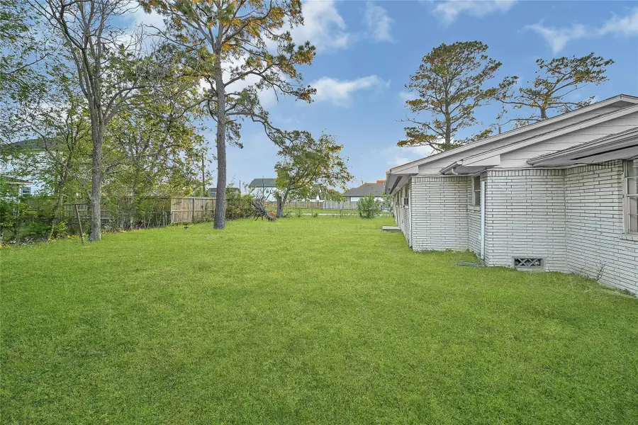 7954 Booker St, Houston, TX 77028 - #3