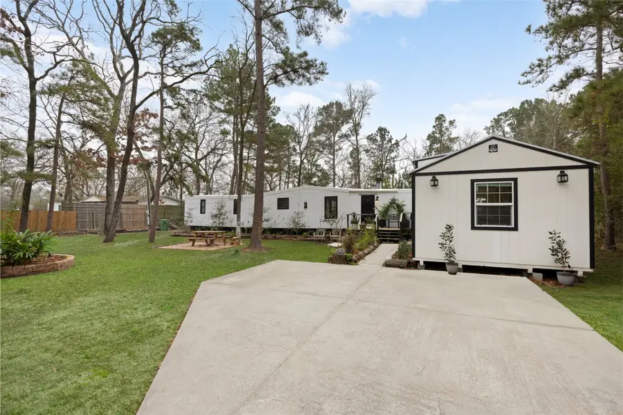 56 Erin Drive, Huntsville, TX 77320 - Image #3