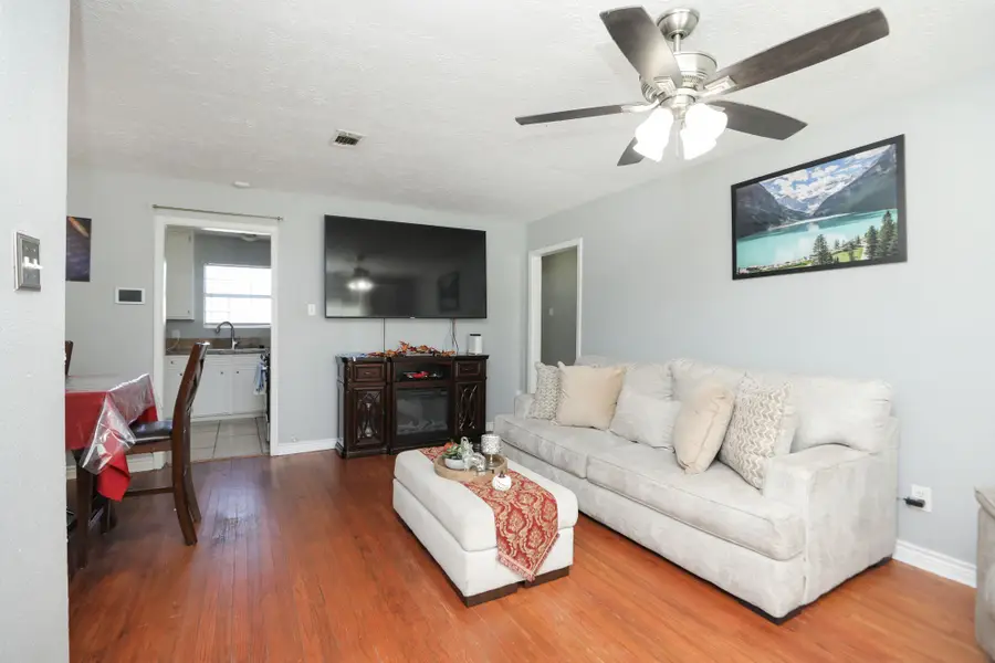 5403 Primrose Street, Houston, TX 77017 - Image #3