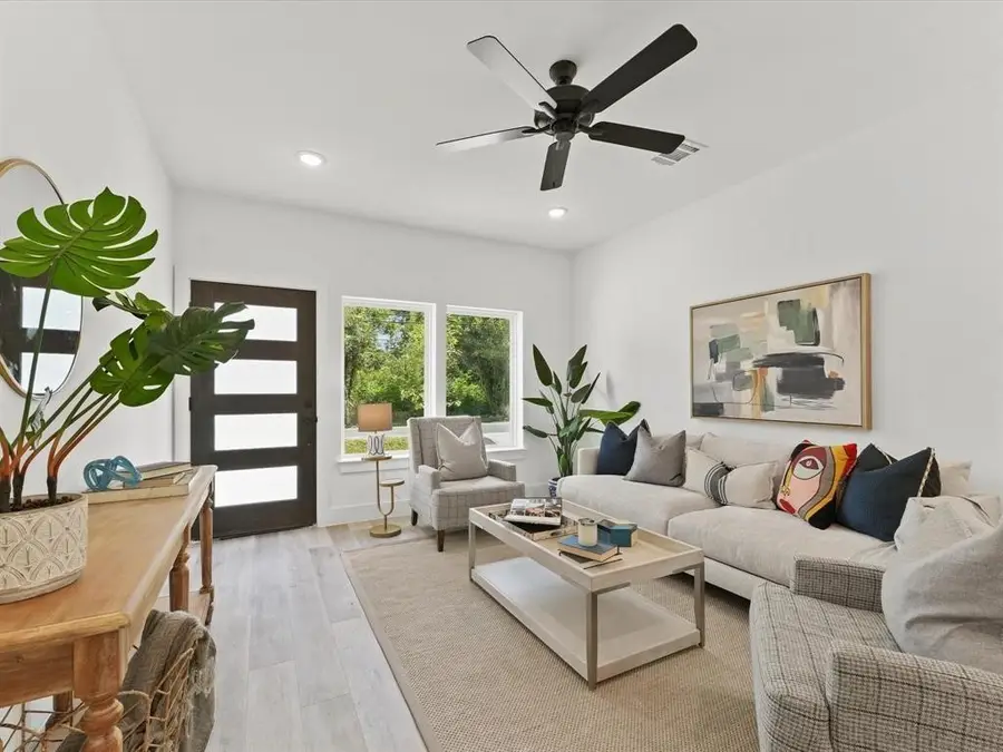 1448 Dewalt Street, Houston, TX 77088 - #3