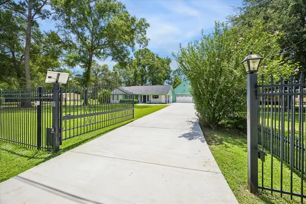 15432 Esther Drive, Conroe, TX 77384