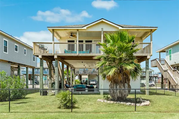 23171 Fresca Street, Galveston, TX 77554