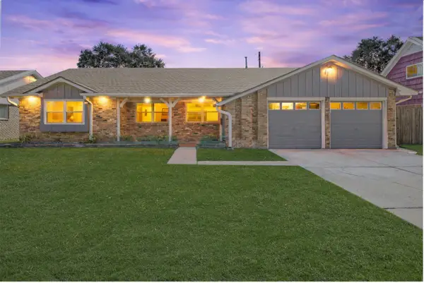 2406 Willowby Drive, Houston, TX 77008