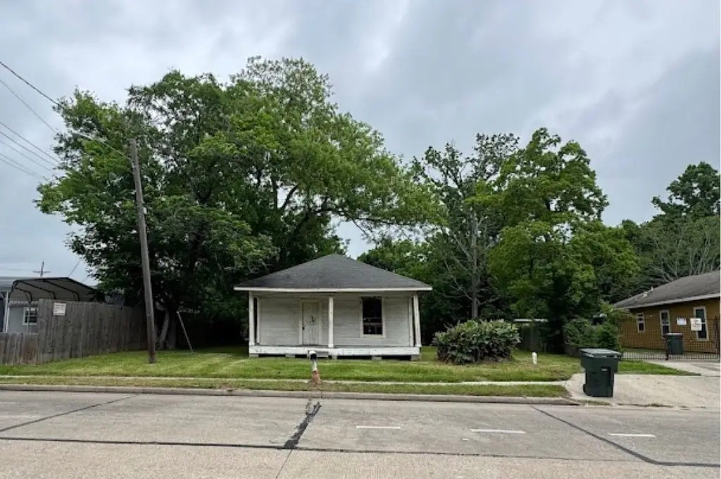 2392 Delaware Street, Beaumont, TX 77703 - #1