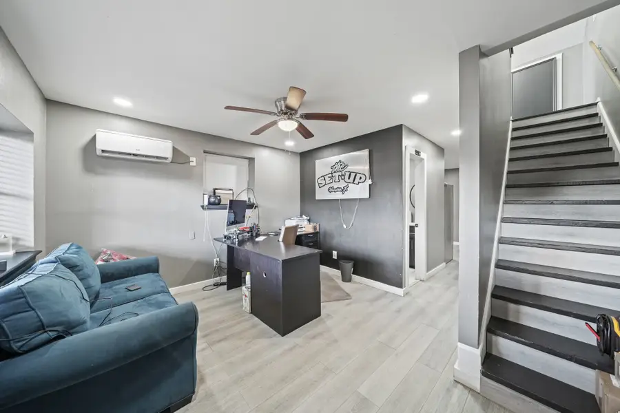 527 Pampa Street, Pasadena, TX 77504 - #3