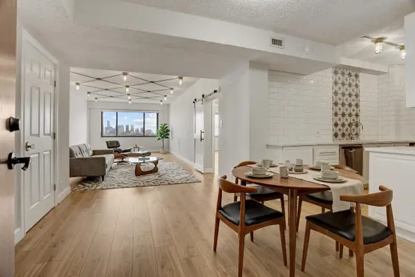 1400 Hermann Drive #15D, Houston, TX 77004