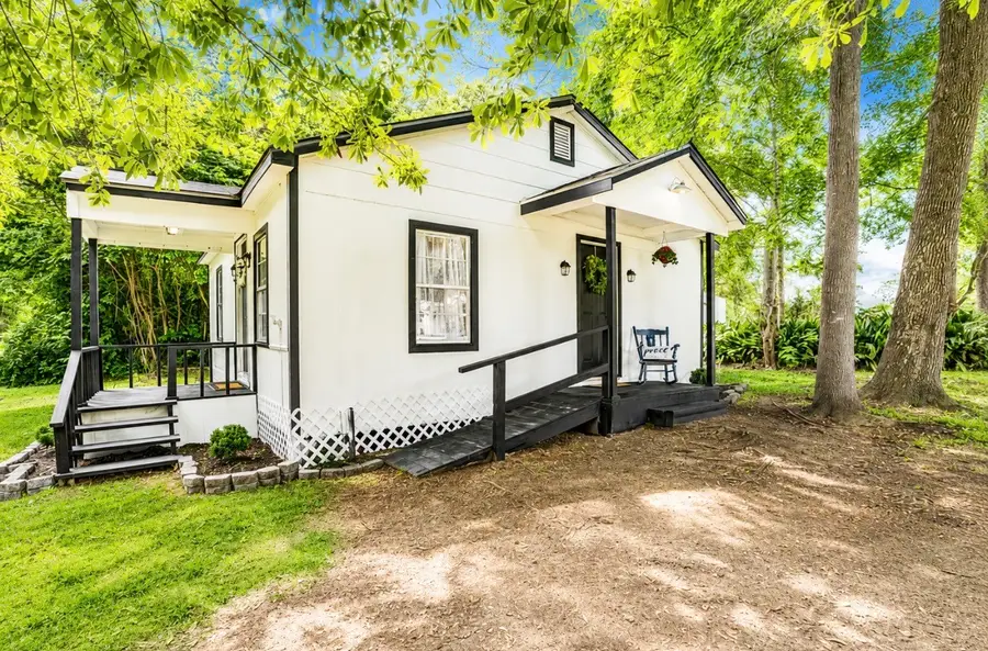 520 Lakeshore Drive, Cleveland, TX 77327 - #3