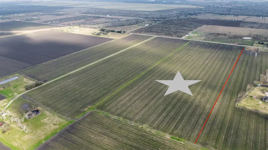 000 Barak Road, Guy, TX 77444 - Image #2