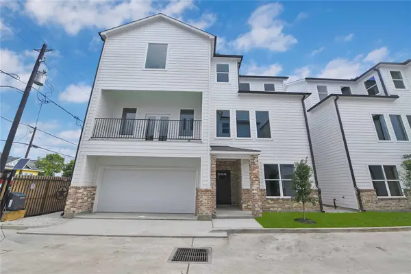 207 Edgewood Street #B, Houston, TX 77011