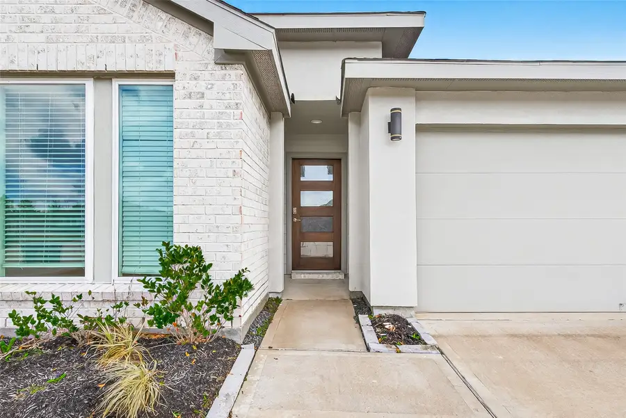 6807 Bradford Terrace Road, Richmond, TX 77407 - Image #2