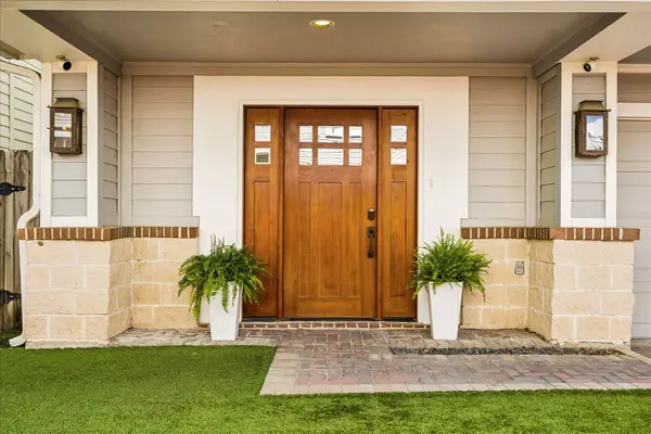 209 Stratford Street #B, Houston, TX 77006