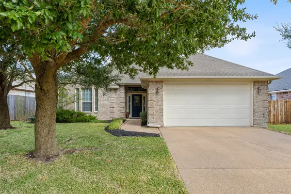 8419 Lauren Drive, College Station, TX 77845