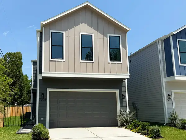 7208 Shadyvilla Lane, Houston, TX 77055