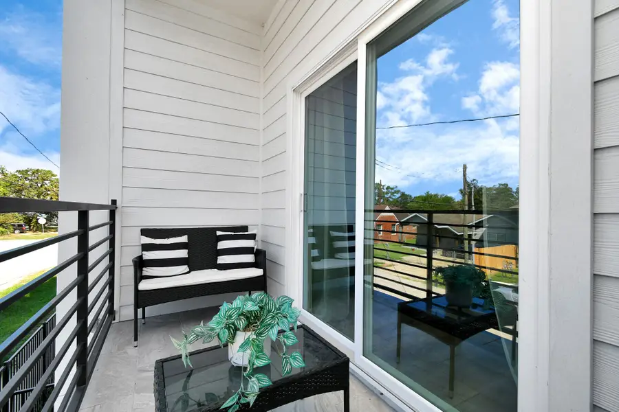 531 Schweikhardt Street, Houston, TX 77020 - Image #3