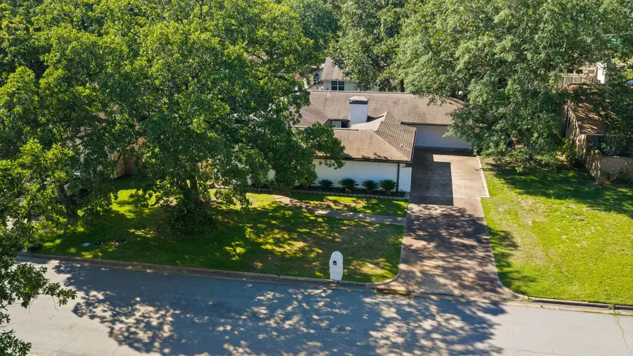 21 Glenview Court, Lufkin, TX 75901 - #2