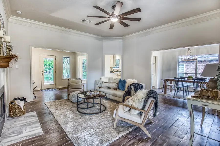 503 Hickory Hollow Lane, Brenham, TX 77833 - Image #2