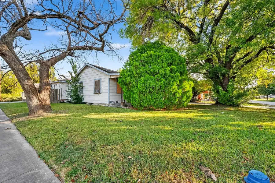 6903 Palmetto Street, Houston, TX 77087 - Image #2