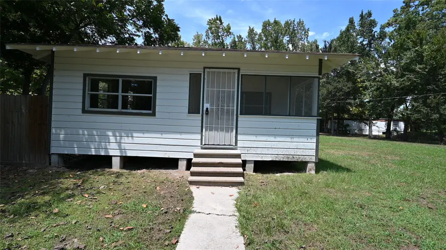 701 Clay Street, Cleveland, TX 77327 - #2