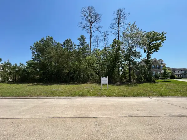 121 Kings Lake Estates Boulevard, Humble, TX 77346