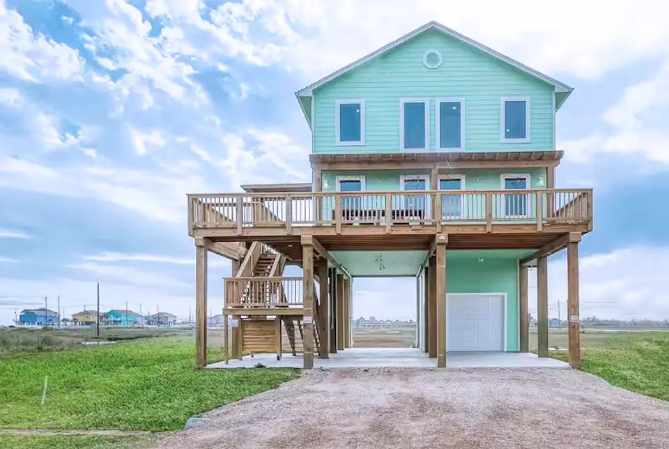 226 Bay Avenue, Freeport, TX 77541 - #1