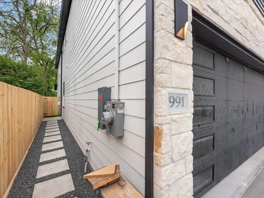 991 South Lane, Houston, TX 77088 - #2