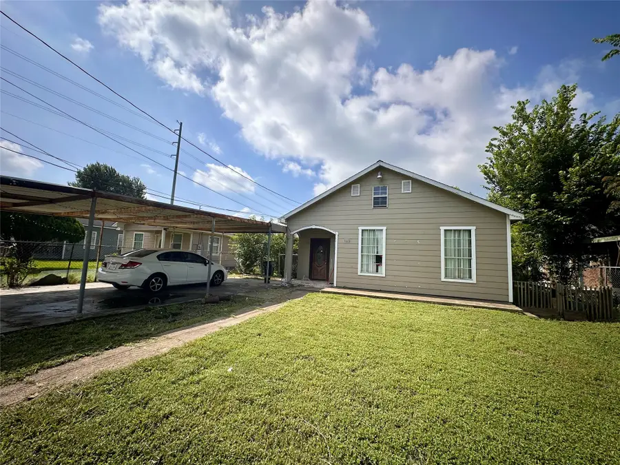 7812 E Magnolia Street, Houston, TX 77012 - #2