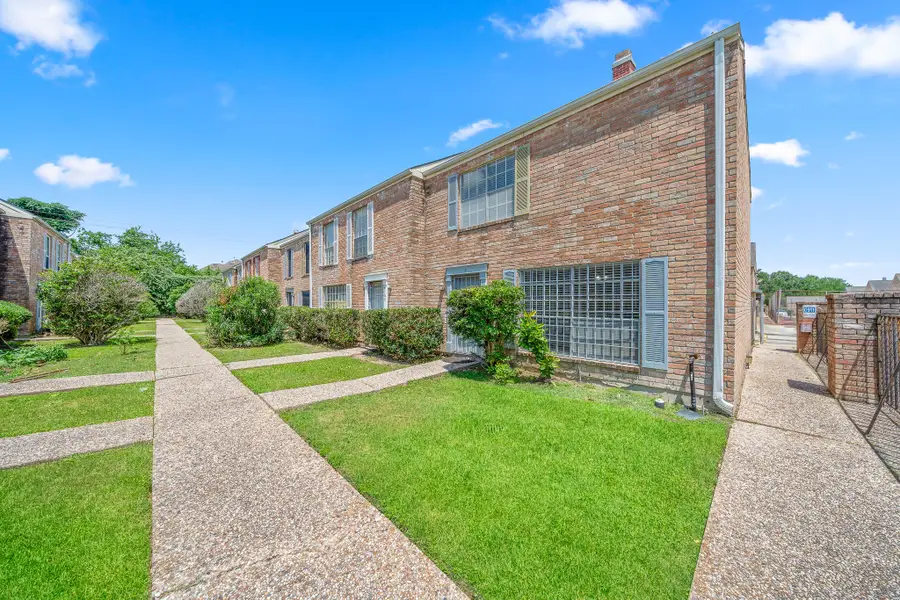4166 Belle Park Drive #4166, Houston, TX 77072 - Image #3