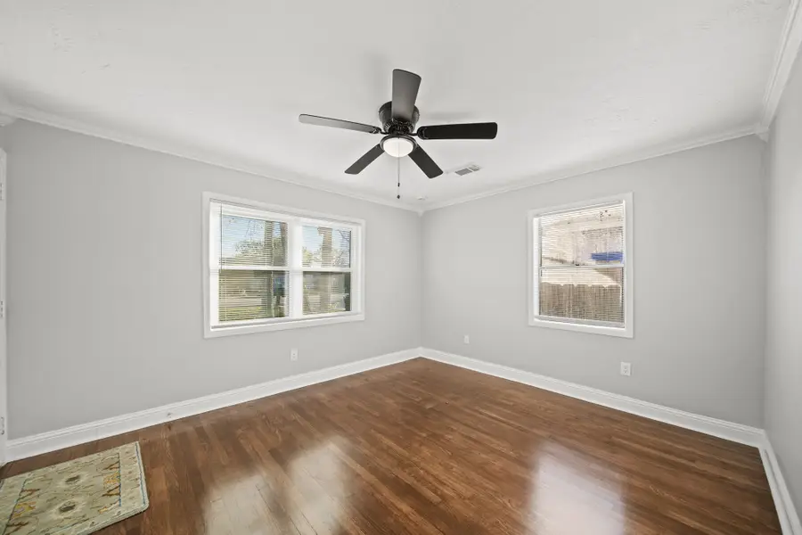 702 S Nugent Street, La Porte, TX 77571 - #3