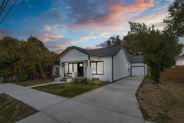 211 E 31st 1/2 Street, Houston, TX 77018