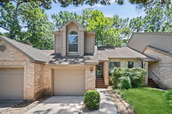 13 Lakeridge Drive, Spring, TX 77381