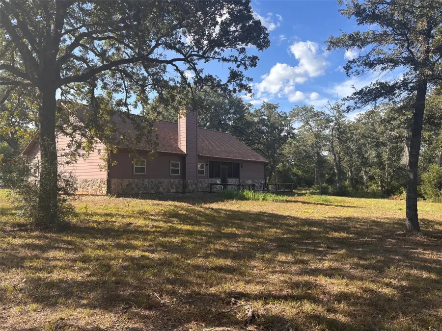 5829 Hwy 159 W, Bellville, TX 77418 - #2