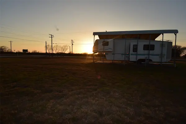 873 County Road 477, Palacios, TX 77465