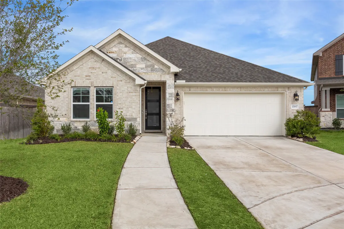 2707 Oakheath Crest Court, Pearland, TX 77089 - #1