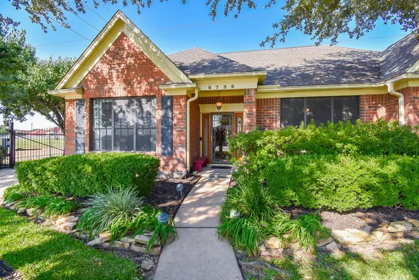 8739 Bent Spur Lane, Houston, TX 77064