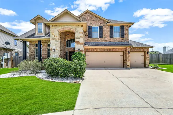 609 Eagle Hollow Lane, League City, TX 77573