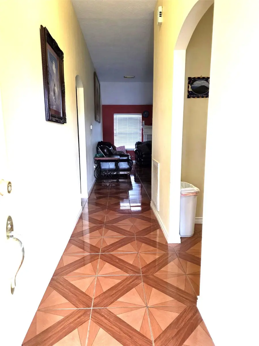 17051 Judyleigh Drive, Houston, TX 77084 - Image #3