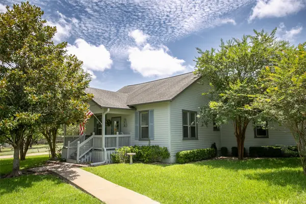 401 N Colorado Street, Burton, TX 77835