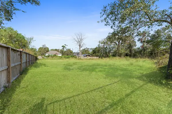 16811 Forest Trail Dr, Channelview, TX 77530