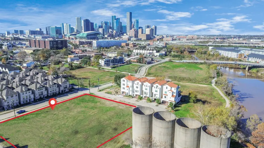 607 N Nagle Street, Houston, TX 77003 - #2