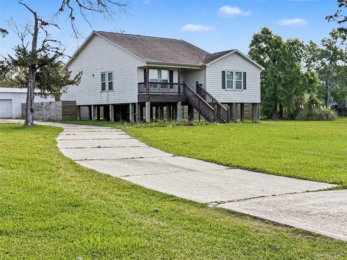 3415 E Bayou Drive, Shoreacres, TX 77571 - #1