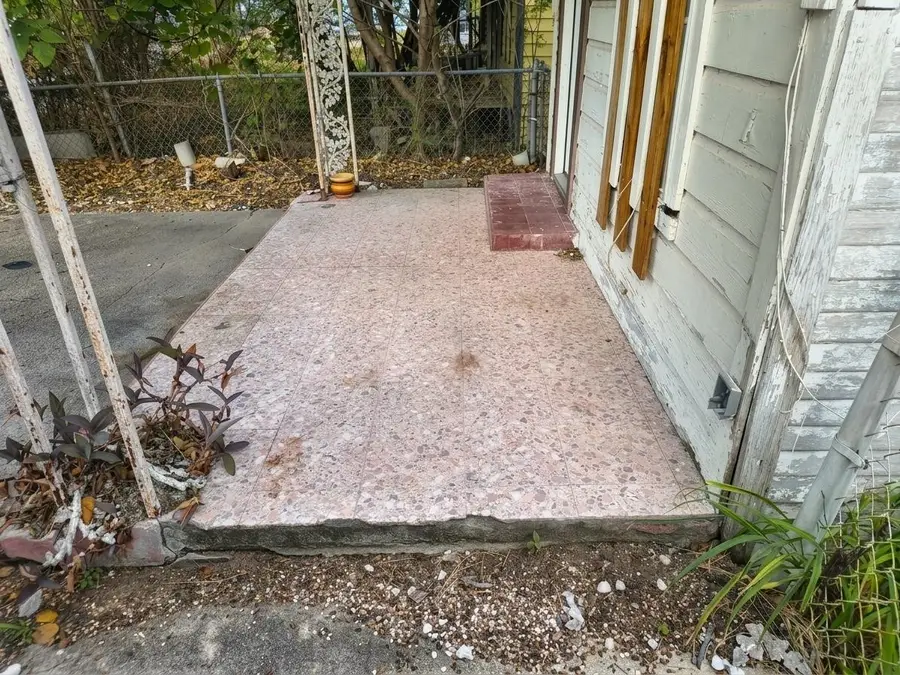2934 Morris Street, Corpus Christi, TX 78405 - #3