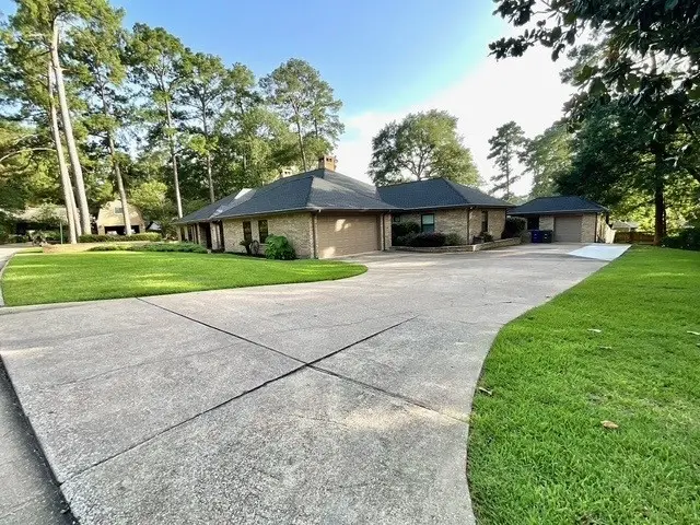 514 Sandy Oaks Drive, Huntsville, TX 77340 - Image #3