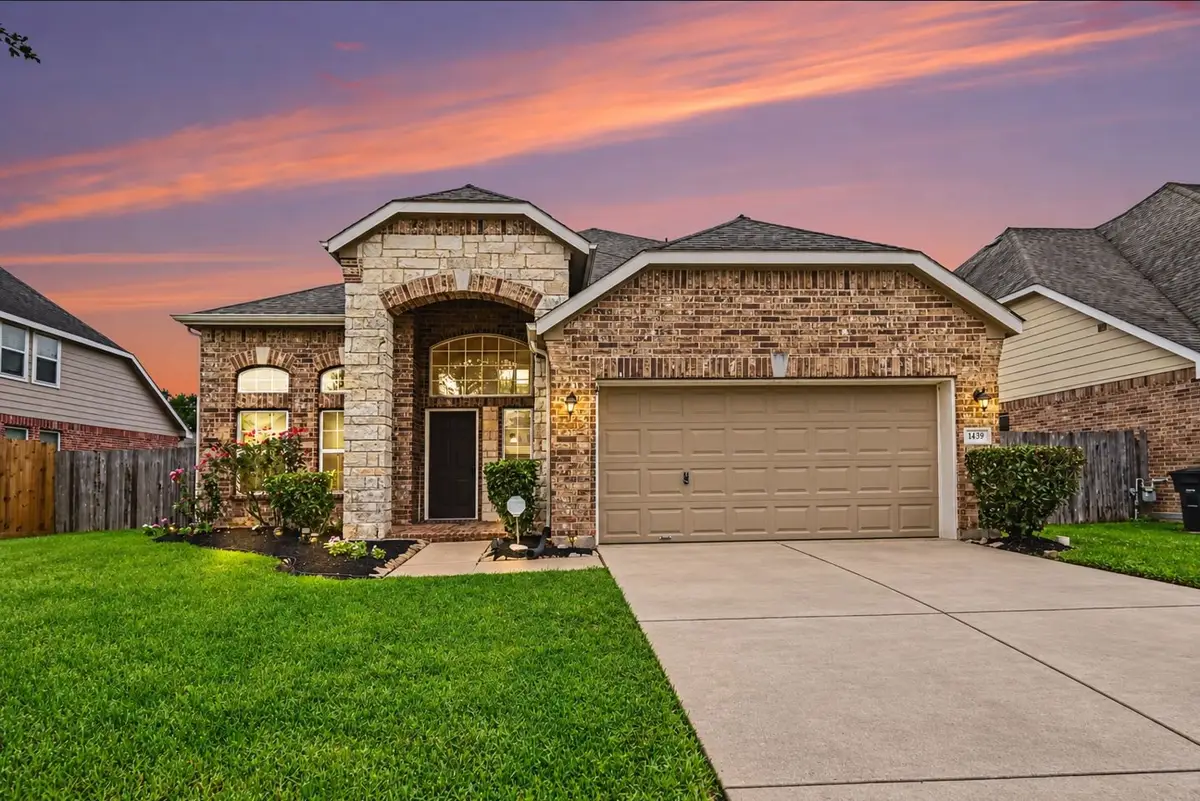 1439 Barras Street, Alvin, TX 77511 - #1