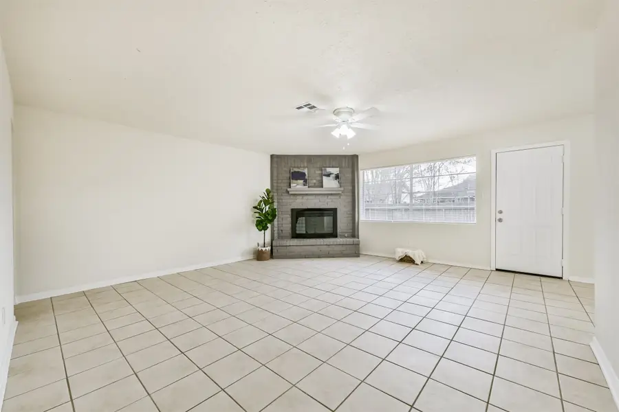 1706 Chippawa Lane, Pasadena, TX 77504 - Image #3