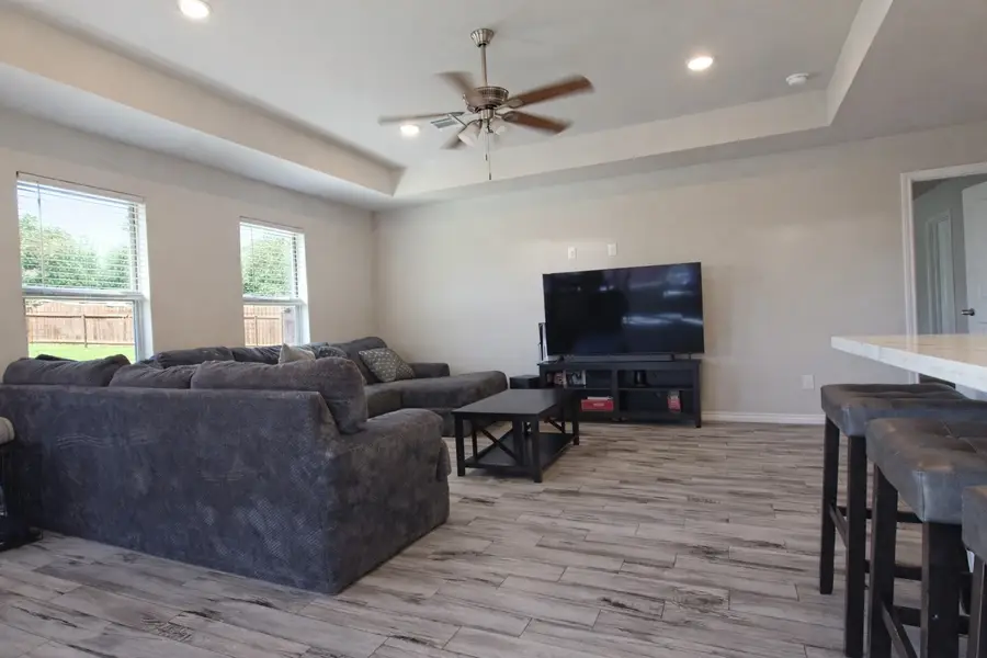 417 Dr Martin Luther King Jr Drive, La Porte, TX 77571 - #3