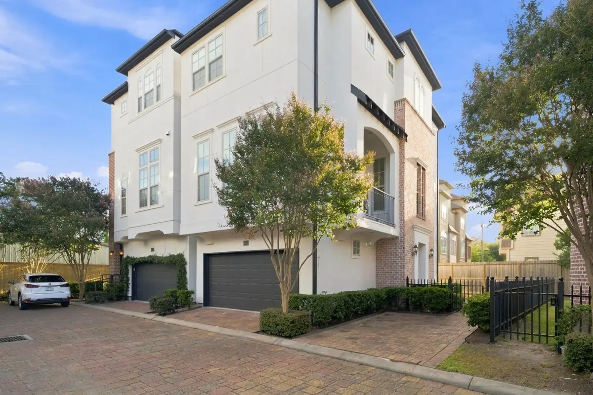 2705 Arabelle Grove, Houston, TX 77007 - #1