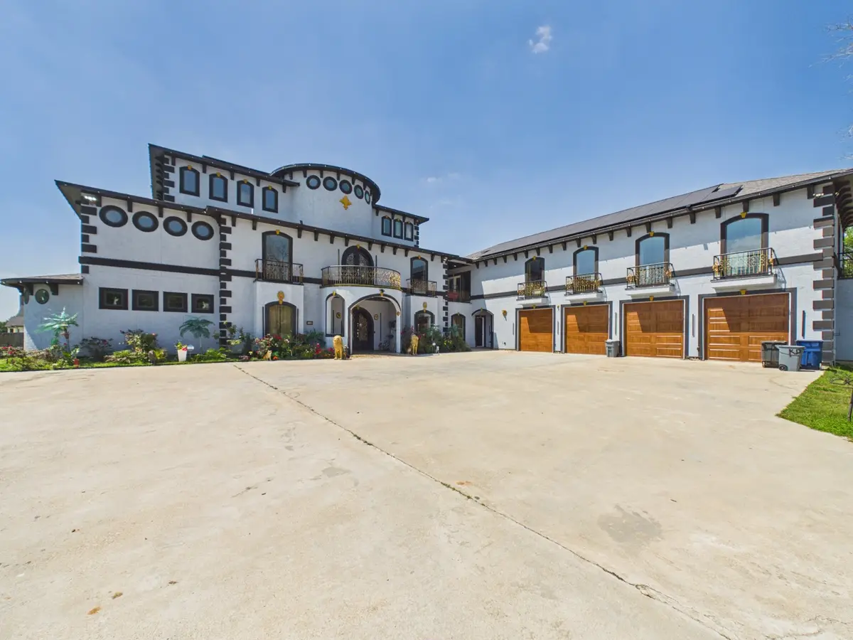 1259 County Road 147, Alvin, TX 77511 - #1