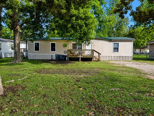 11813 13th Street, Santa Fe, TX 77510