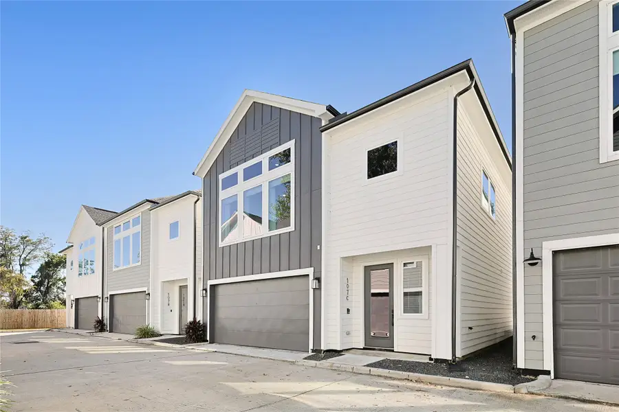 107 W Whitney Street #C, Houston, TX 77018 - Image #2