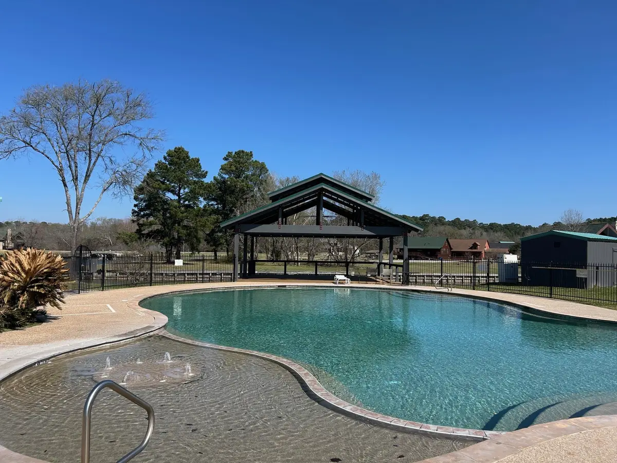7 Wildwood Lake Drive, Huntsville, TX 77340 - #1